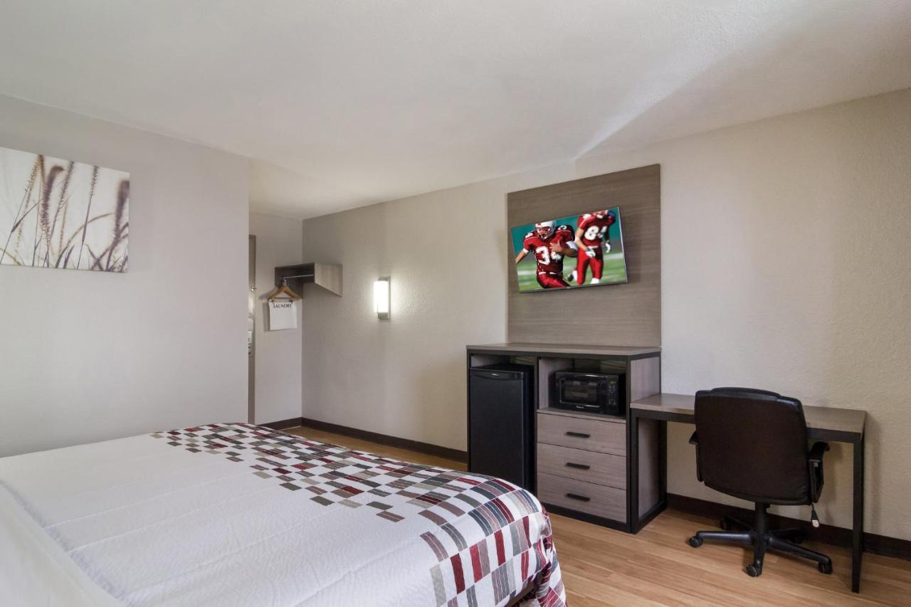 Red Roof Inn & Suites Brunswick I-95 Kültér fotó