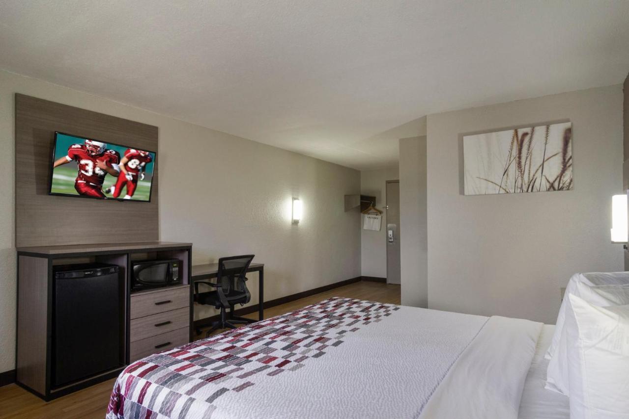 Red Roof Inn & Suites Brunswick I-95 Kültér fotó