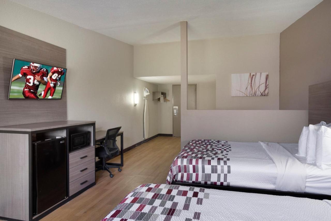 Red Roof Inn & Suites Brunswick I-95 Kültér fotó
