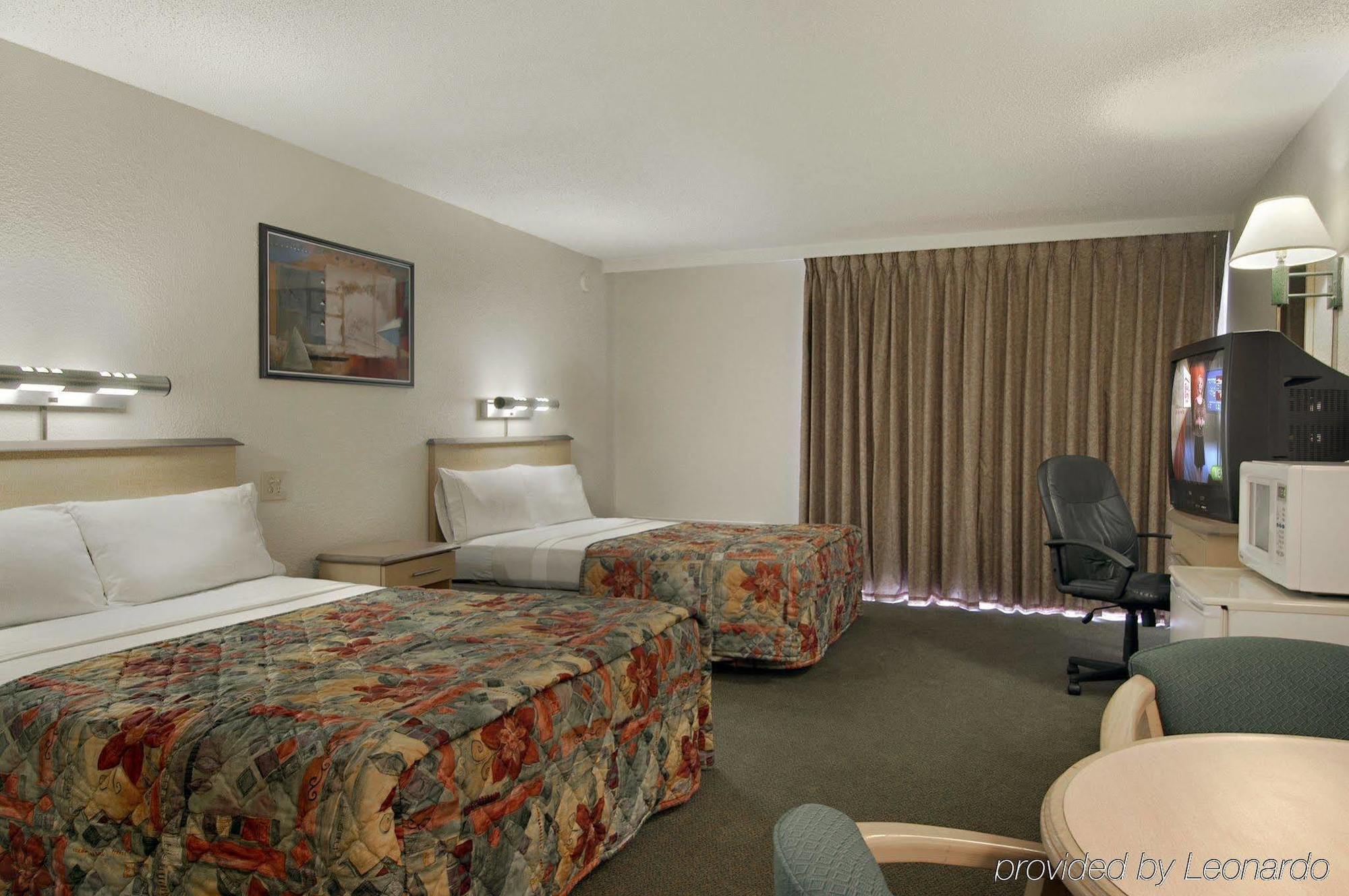 Red Roof Inn & Suites Brunswick I-95 Kültér fotó